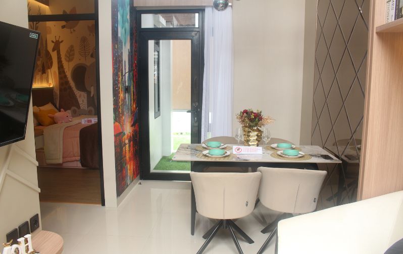 Ville Park Barombong Photos_LivingRoom_FloraVille